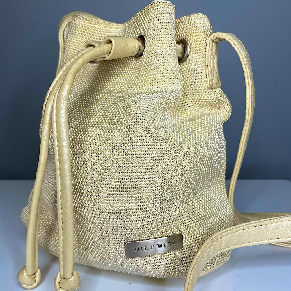 NINE WEST crossbody